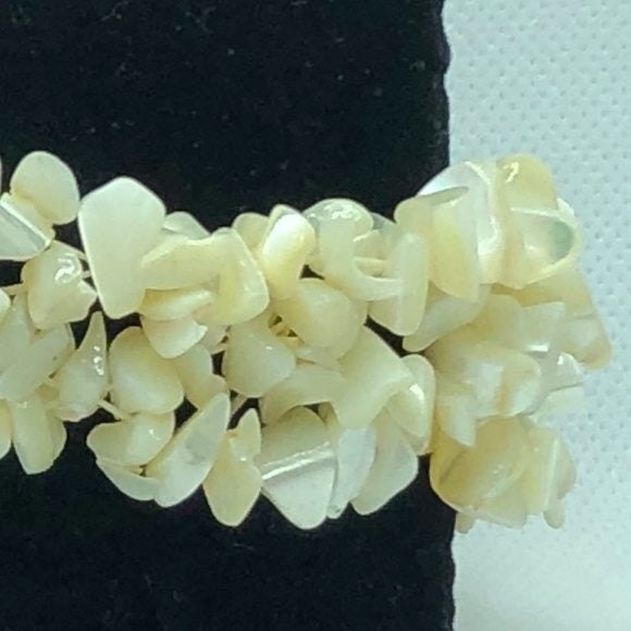 Chip Stone Bracelet MOP Pearlescent White - Picture 4 of 8